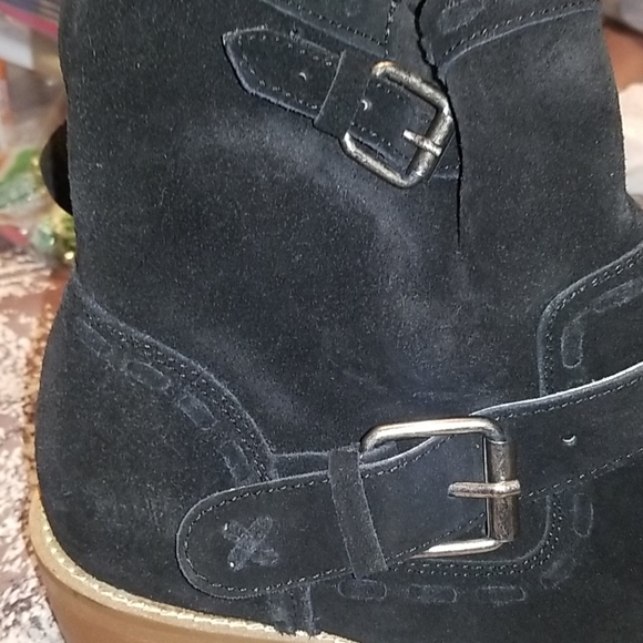 Booties - Picture 3 of 8